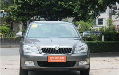 個(gè)人,代駕,陪駕,機(jī)場(chǎng)接送。-上海長(zhǎng)寧區(qū)天山路租車(chē)行